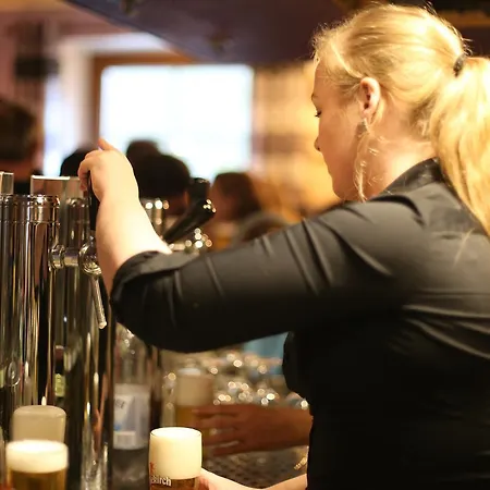 Um Willspull Penzion 2*